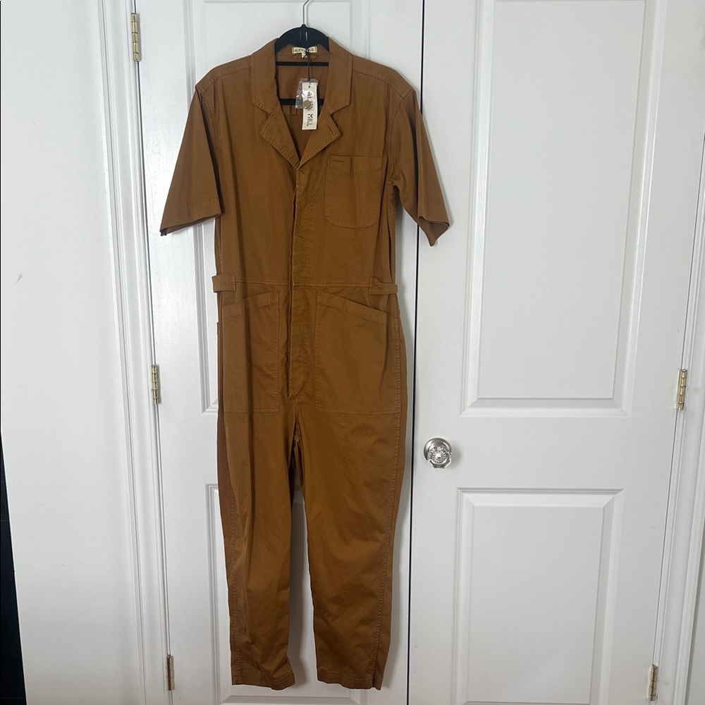 ALEX MILL ROMY SHORT SLEEVE JUMPSUIT IN GOLDEN KHAKI SIZE LARGE